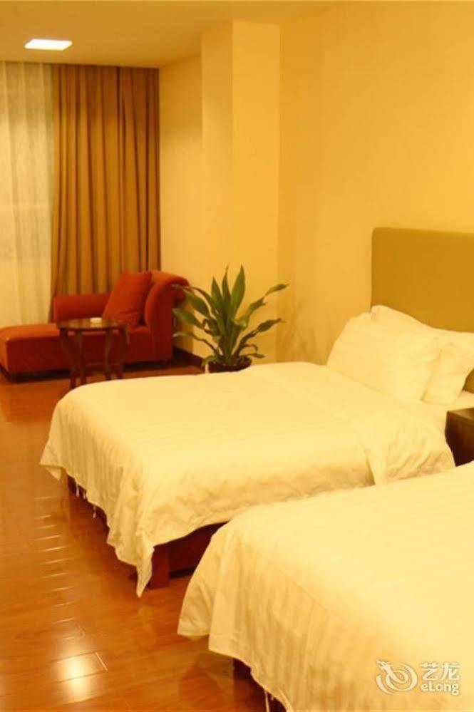 Guangzhou Xiangdu Hotel Exterior photo